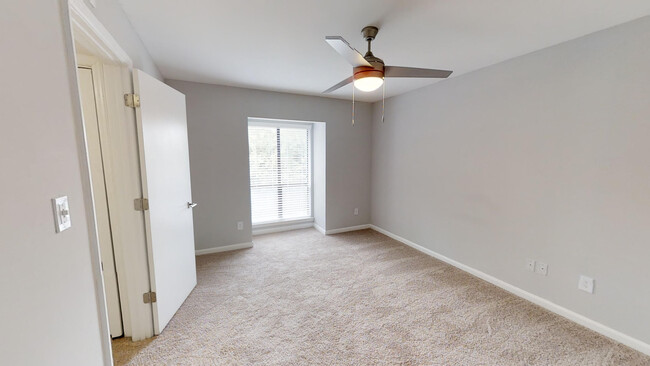 Bedroom - Pineville Place