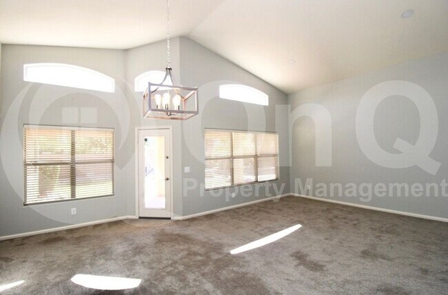 Building Photo - 2387 S Granite St