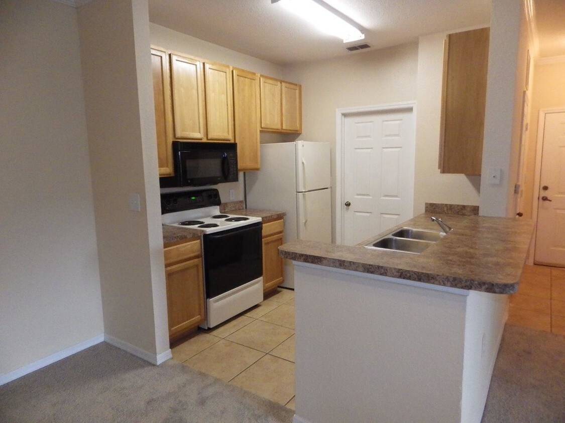 10123 Courtney Palms Blvd, Tampa, FL 33619 Apartments in Tampa, FL