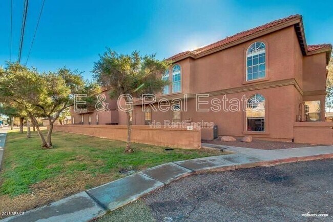 Foto del edificio - 1402 S Jentilly Ln