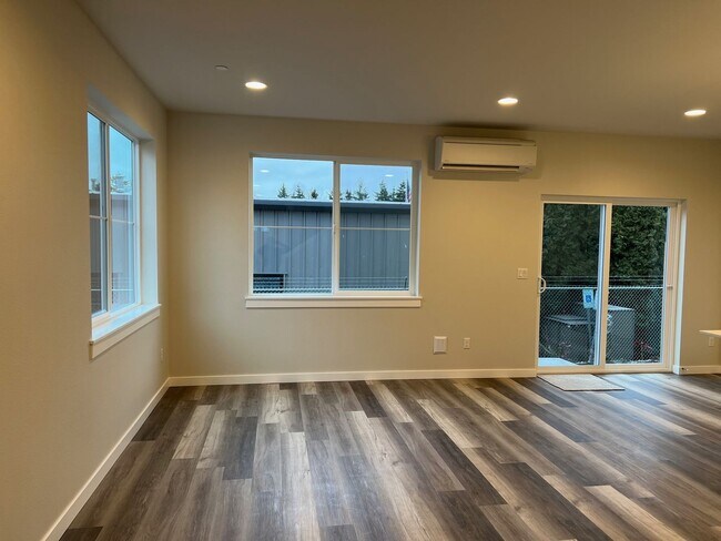Foto del edificio - Lynnwood Townhome