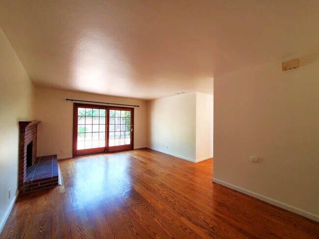 Foto del edificio - Stylish Single-Level in Marinwood | Great ...