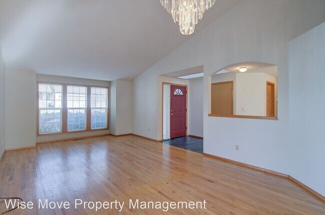 Building Photo - 3 br, 2 bath House - 211 NW 98th Cir