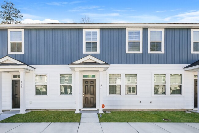 Building Photo - 157 Morning Line Dr, Moncks Corner, SC