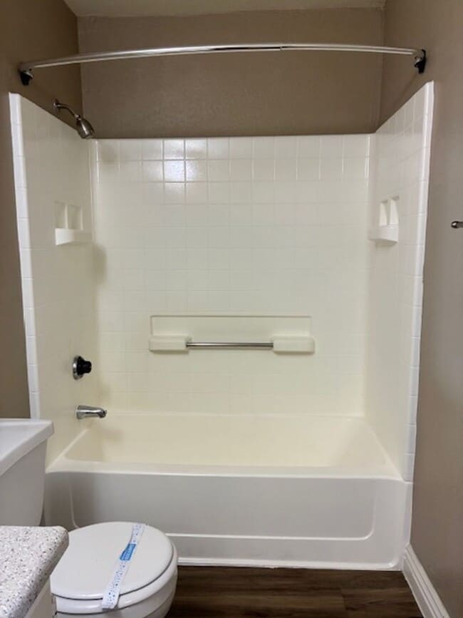Interior Photo - Mandalay Bay Apartments