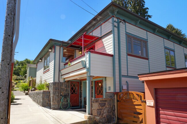 Foto del edificio - 359 6th St