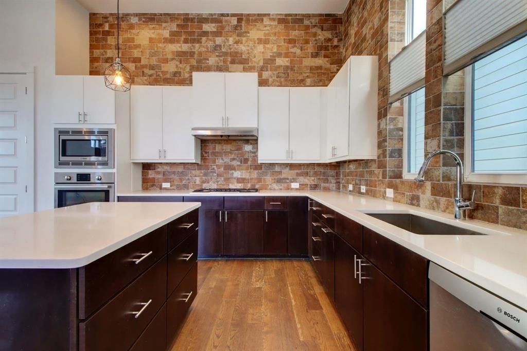 Foto principal - 6133 Seville Dr