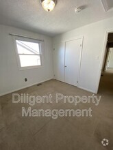 Building Photo - 1103 Huntington Cir