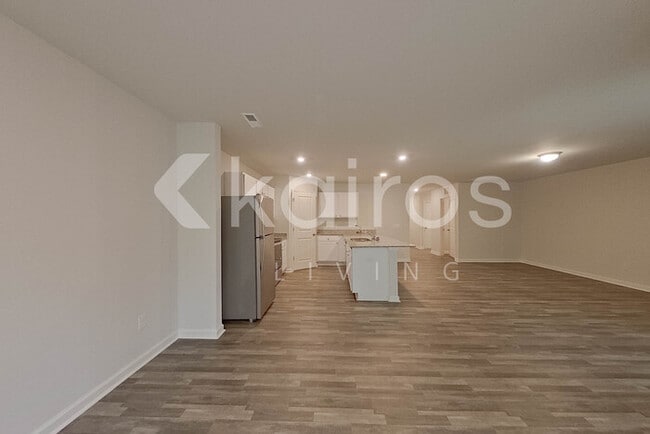 Foto del edificio - 2607 Provence Dr SE