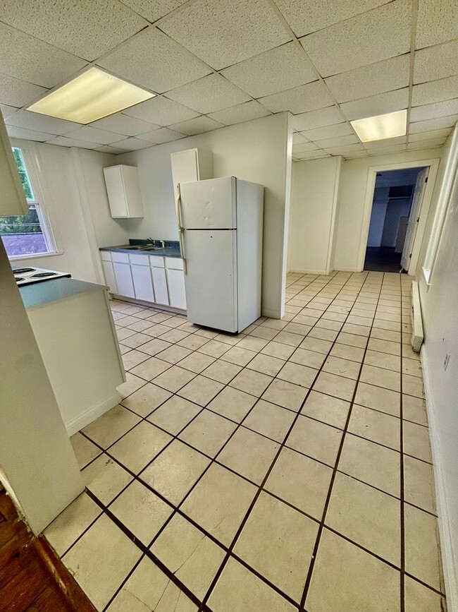 Foto del edificio - For Rent: Downtown 1 Bedroom Apartment – $850/month