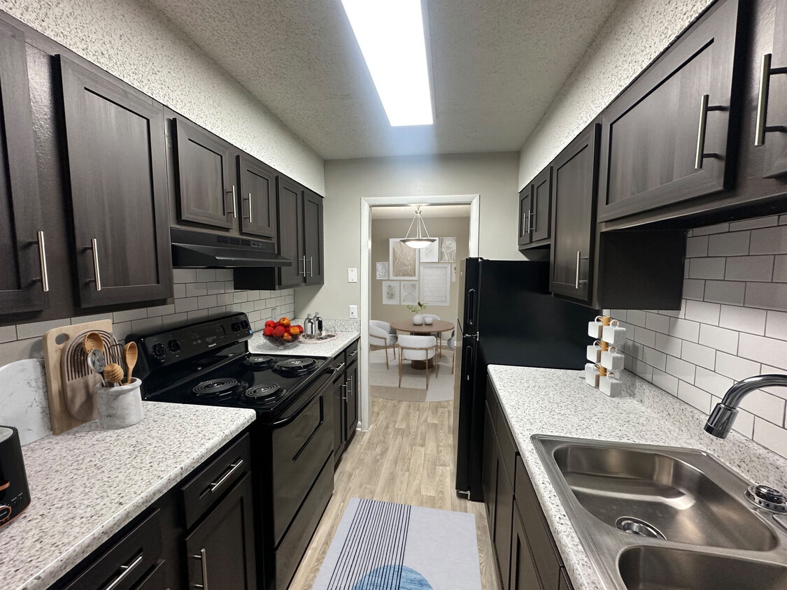 Primary Photo - The Village at Crestview Apartments