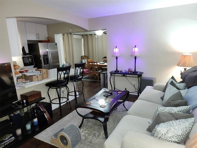 Foto del edificio - 7045 Fireside St