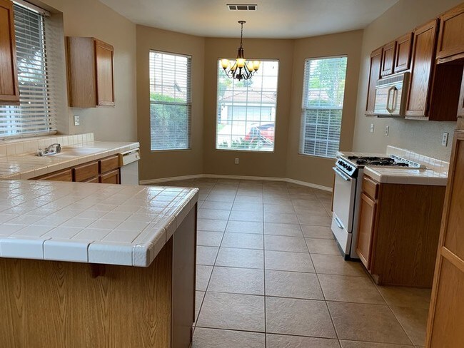 Building Photo - 2411 W Perez Ave