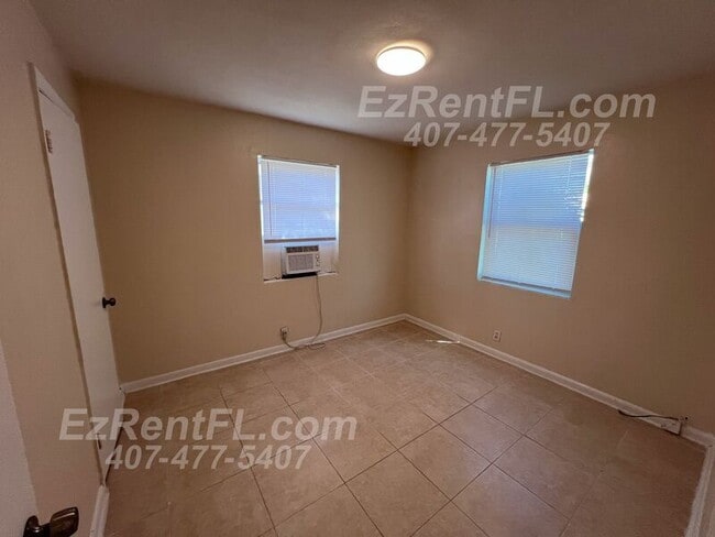 Building Photo - 803/5 Henrietta Ave