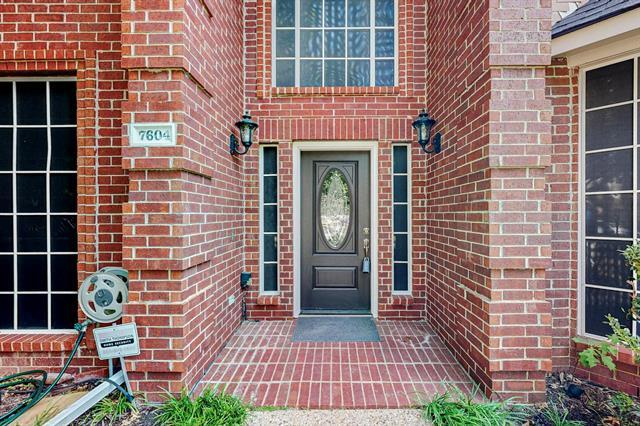 Foto principal - 7604 Clark Springs Dr