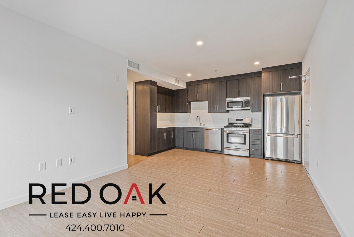 Foto principal - 11405 Chandler Blvd
