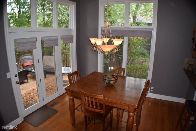 Foto del edificio - 10780 S Cedar Niles Cir