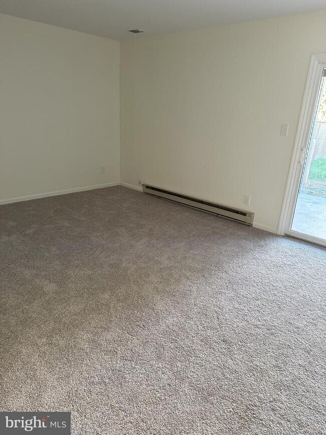 14853 Robinhood Cir, Greencastle, PA 17225 Townhome Rentals in