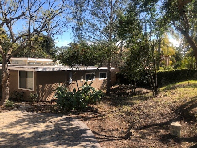 Building Photo - 7 La Vista Verde Dr