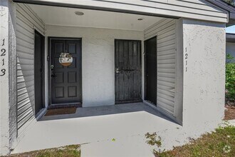 Building Photo - 1211 68th Ave Dr W