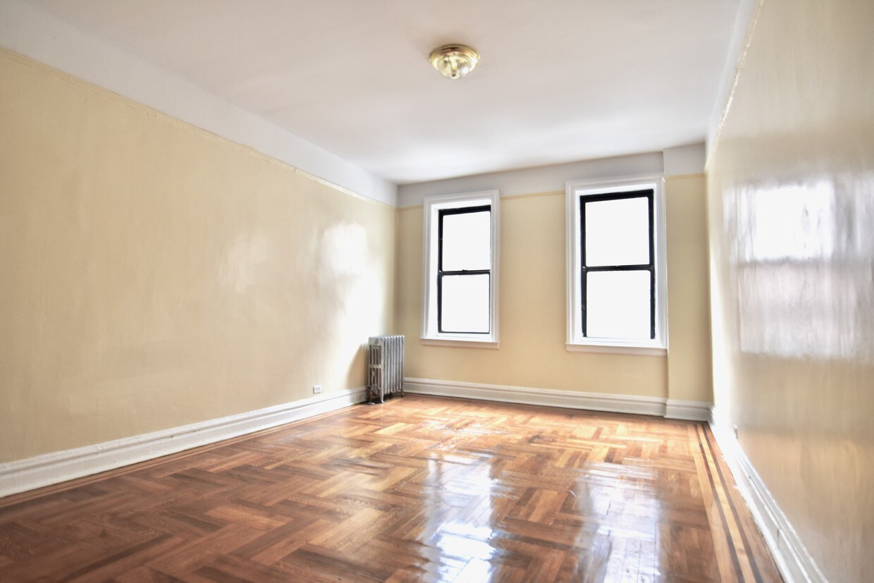 11 Hillside Ave, New York, NY 10040 Apartments in New York, NY