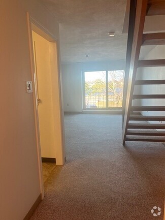 19 Water St