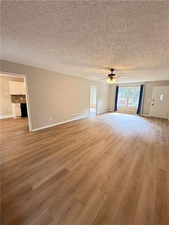 Foto del edificio - 2964 Forest Chase Terrace NE