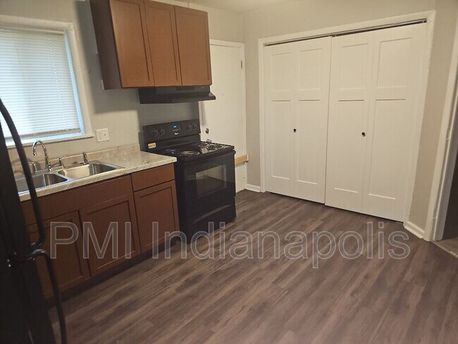 Foto del edificio - 3243 Guilford Ave