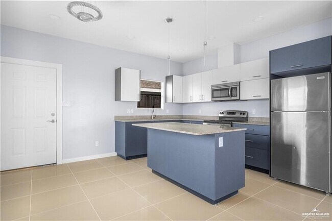 Foto del edificio - 2013 Stardust Ln