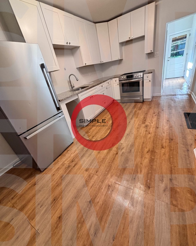 Fully remodel 4 bedroom house with 1.5 bath - Fully remodel 4 bedroom house with 1.5 bath