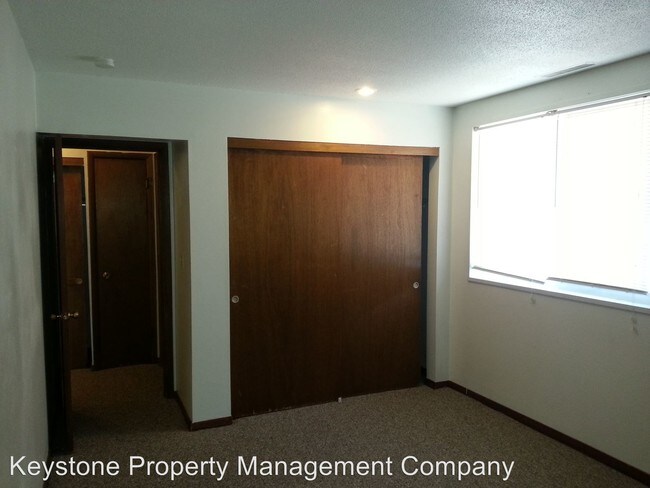 Foto del edificio - 712 E Market St