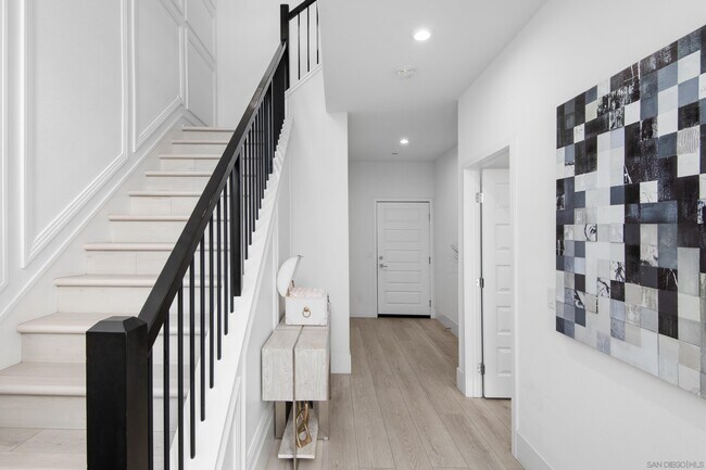 Building Photo - 2896 Avella Cir