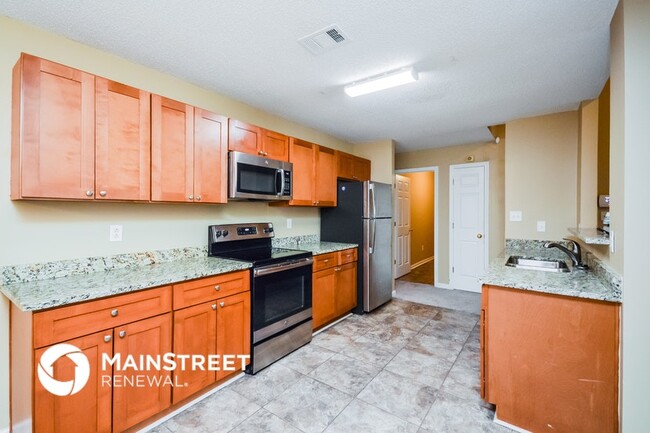 Foto del edificio - 7206 Ravenwood Ln