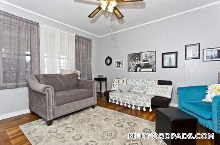 Foto principal - 58 Buzzell Ln
