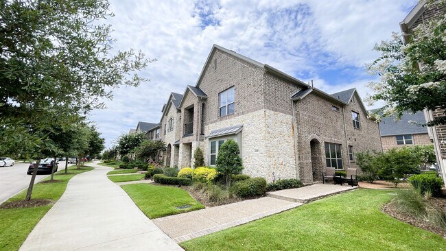 Building Photo - 4110 Cascade Sky Dr
