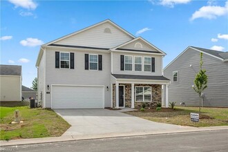 Building Photo - 304 Aspen Place Ct