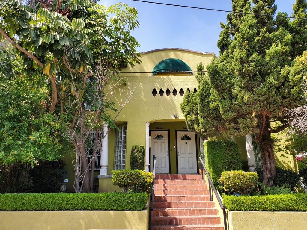 Building Exterior - 401 Westminster Ave