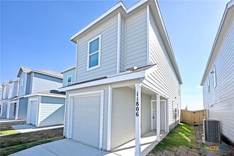 Building Photo - 11806 Bluebell Rdg