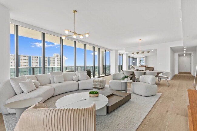 Foto del edificio - 900 N Ocean Blvd