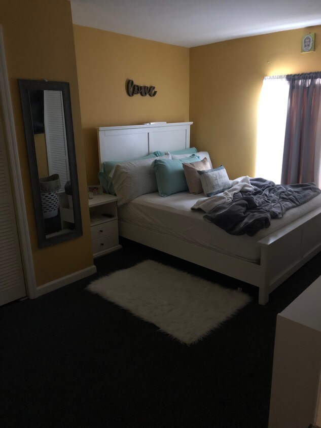 Foto principal - 175 Parker St