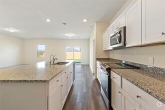 Building Photo - 1021 Lacebark Pne Ln