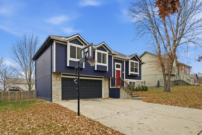 Foto del edificio - 11516 N Windsor Ave