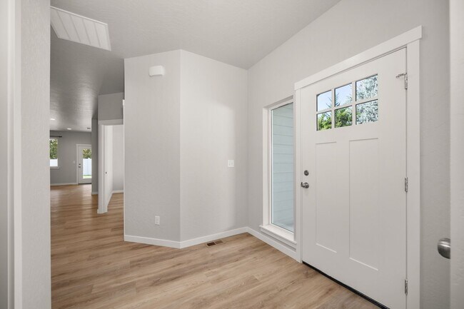 Foto del edificio - 4299 N Stout Ct