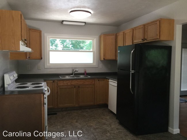 Building Photo - 3 br, 2 bath House - 201 Wendfield Drive