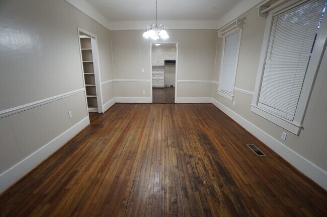 Building Photo - 1194 Birmingham St