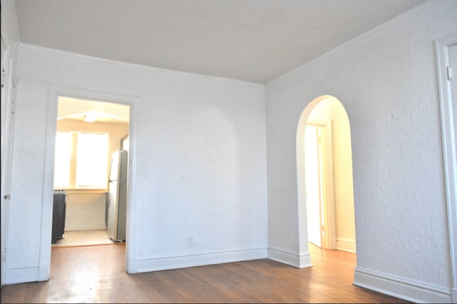 Building Photo - 6655 Berthold Ave