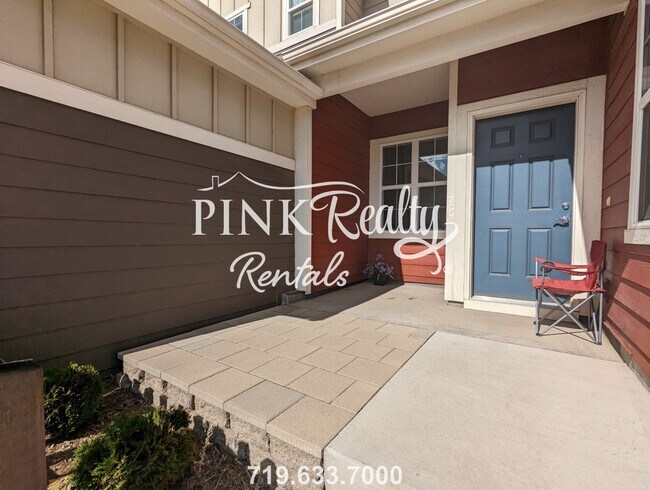 Foto del edificio - Newer Gold Hill Mesa Townhome