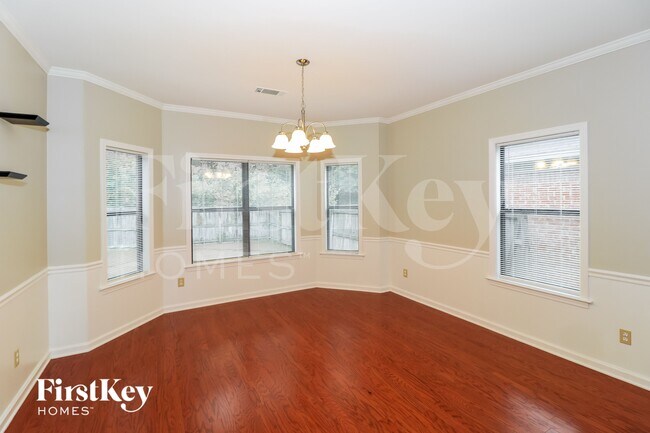 Building Photo - 7996 Jills Creek Dr