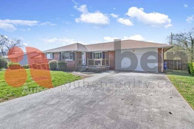 Foto del edificio - 4430 Lilac Ln