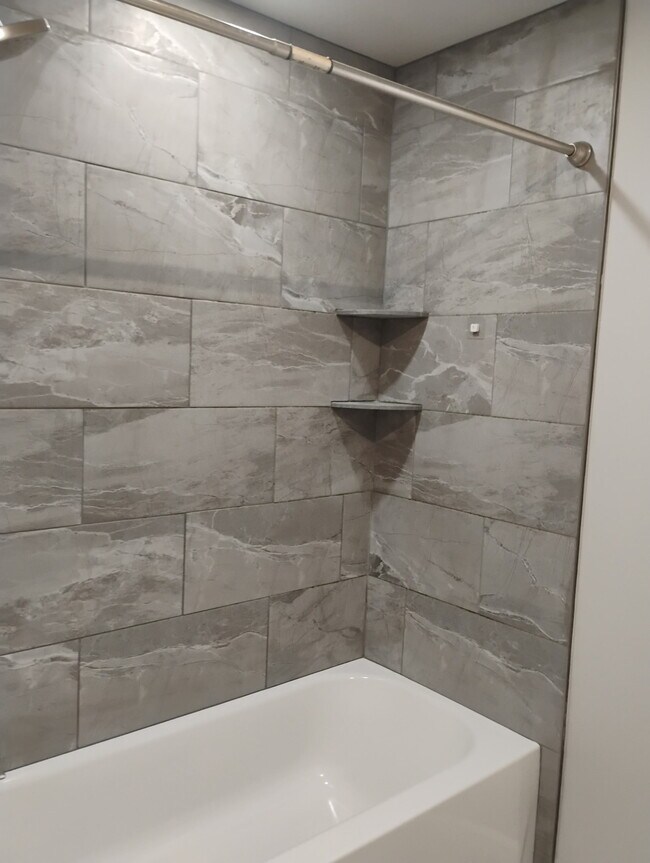 Foto del edificio - 226 Elmwood Ave